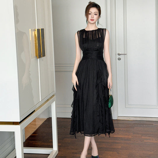 Show Thin Black Chiffon Dress
