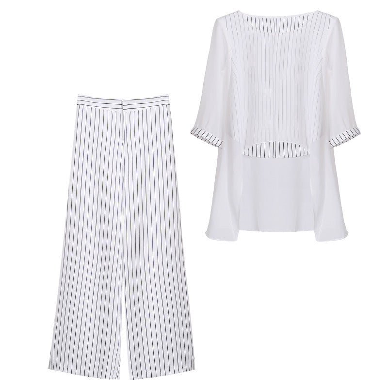 Two piece set of fashionable temperament