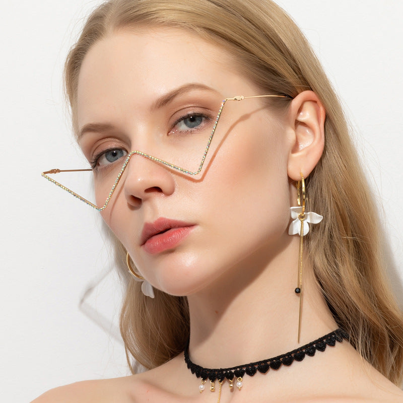 Metal Diamond-studded Glasses Half-frame Street Shooting V-shaped Decorative Frame