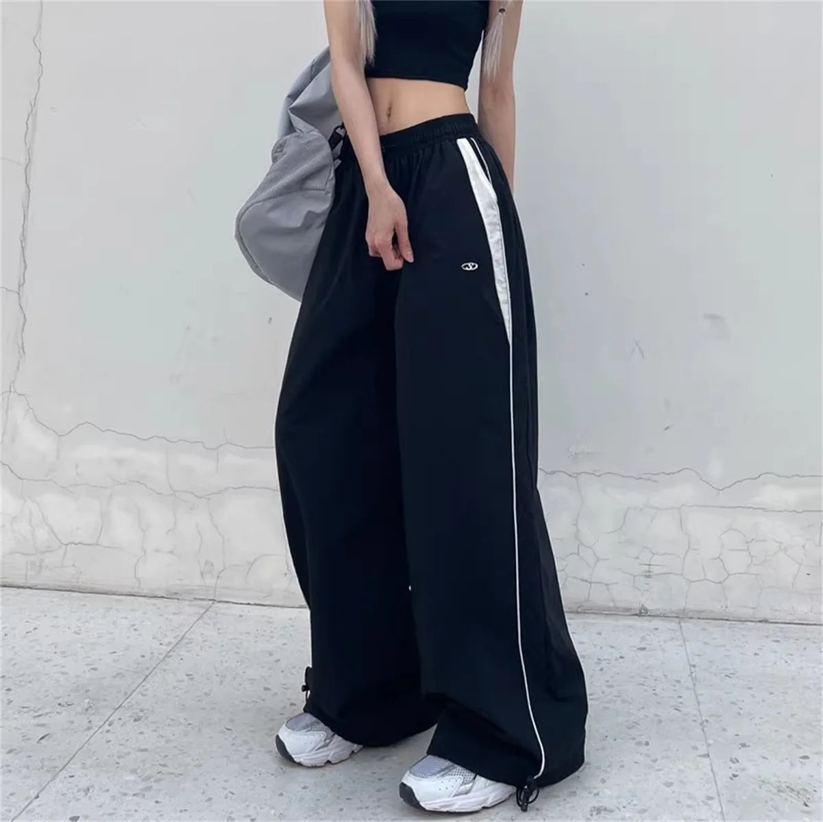 Women Baggy Harajuku Cargo Pants Streetwear Hip Hop Wide Leg Pant Parachute Sweatpants Techwear Joggers Oversized Y2K Trousers