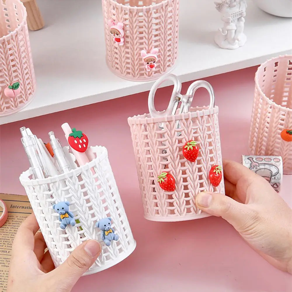 1PC Creative Imitating Vine Pen Holders Desktop Organizer Makeup Brush Storage Pencil Cup Holder School Office Desk Accessories