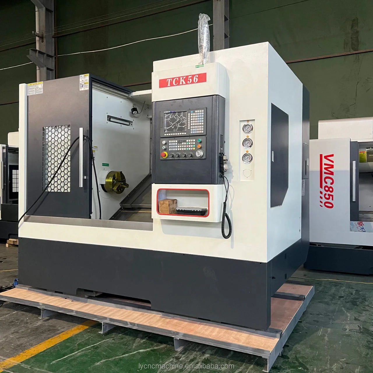 China Precision Cnc Slant Bed Lathe TCK56 Cnc Lathe Machine Tck 56 for Metal