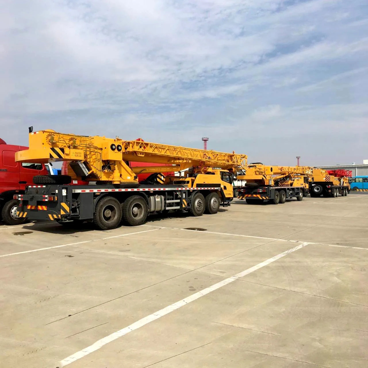 Full Extended 70 Tons Truck Crane XCT70