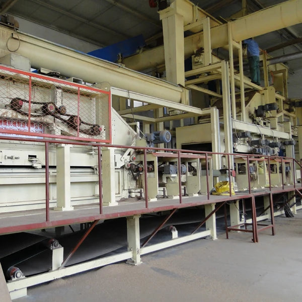 Manufacturer of New Complete Chinese Chipboard/Particleboard Woodworking Planer & Edge Banding Machine Gluing Buffing Functions