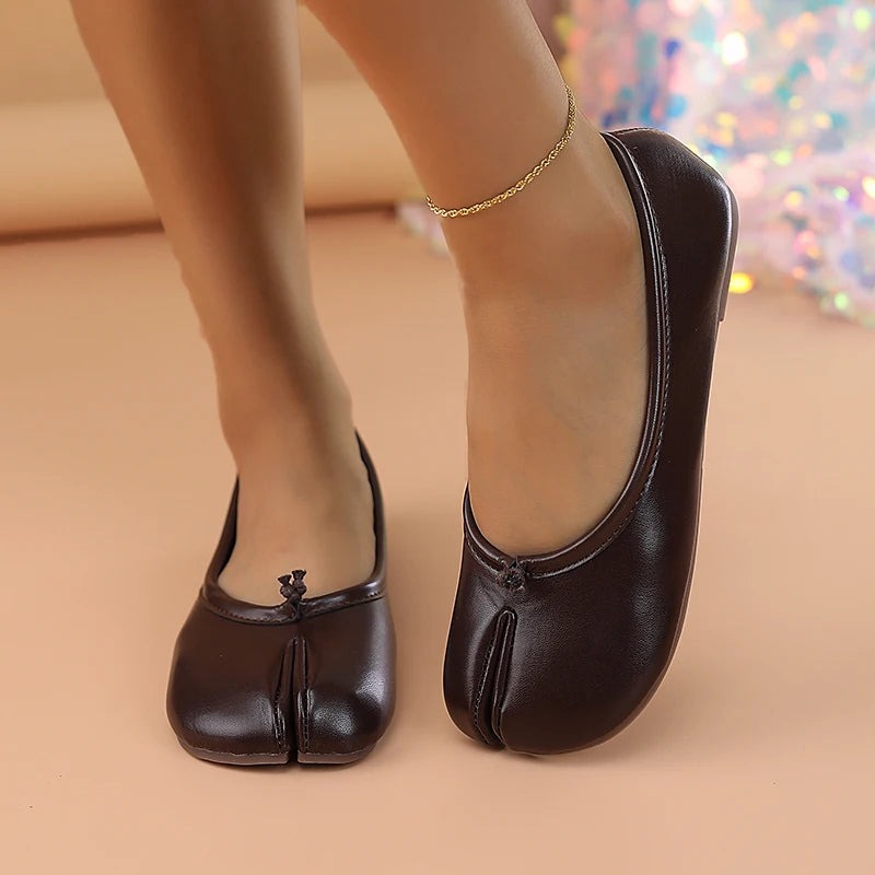 Chaussures plates Tabi pour femmes - Ballerines décontractées à enfiler avec bout fendu, Escarpins élégants et mocassins nouveauté été 2026