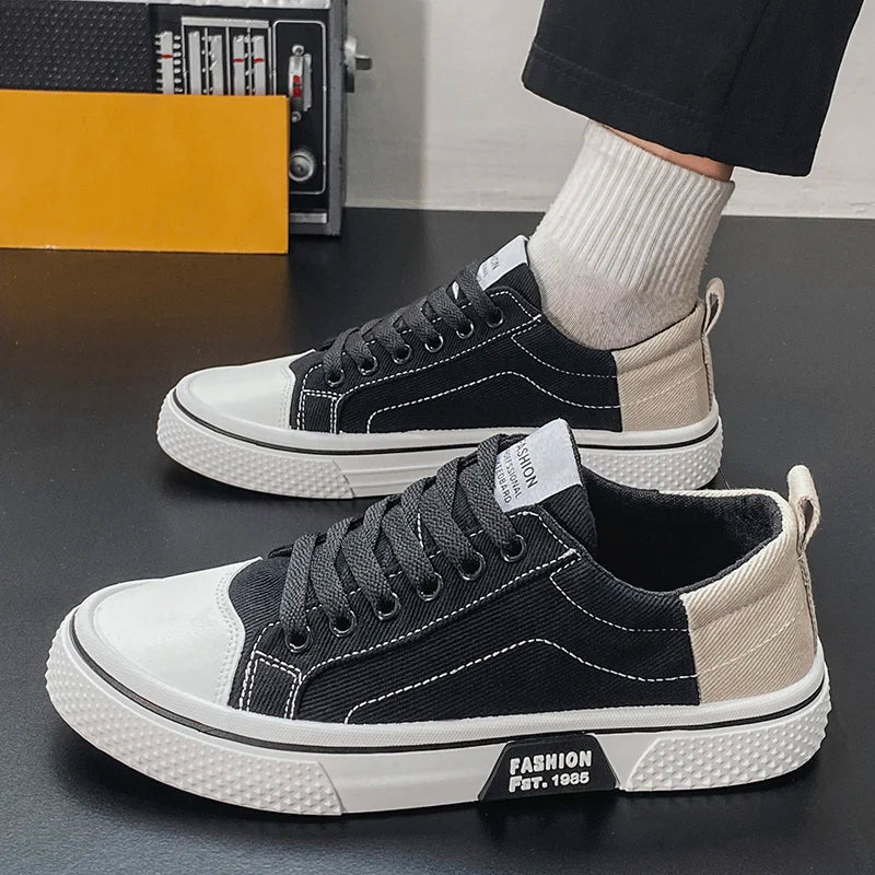 Canvas shoes four seasons men's casual shoes students flat shoes fashion soft-sole outdoor walking shoes youth Joker board shoes