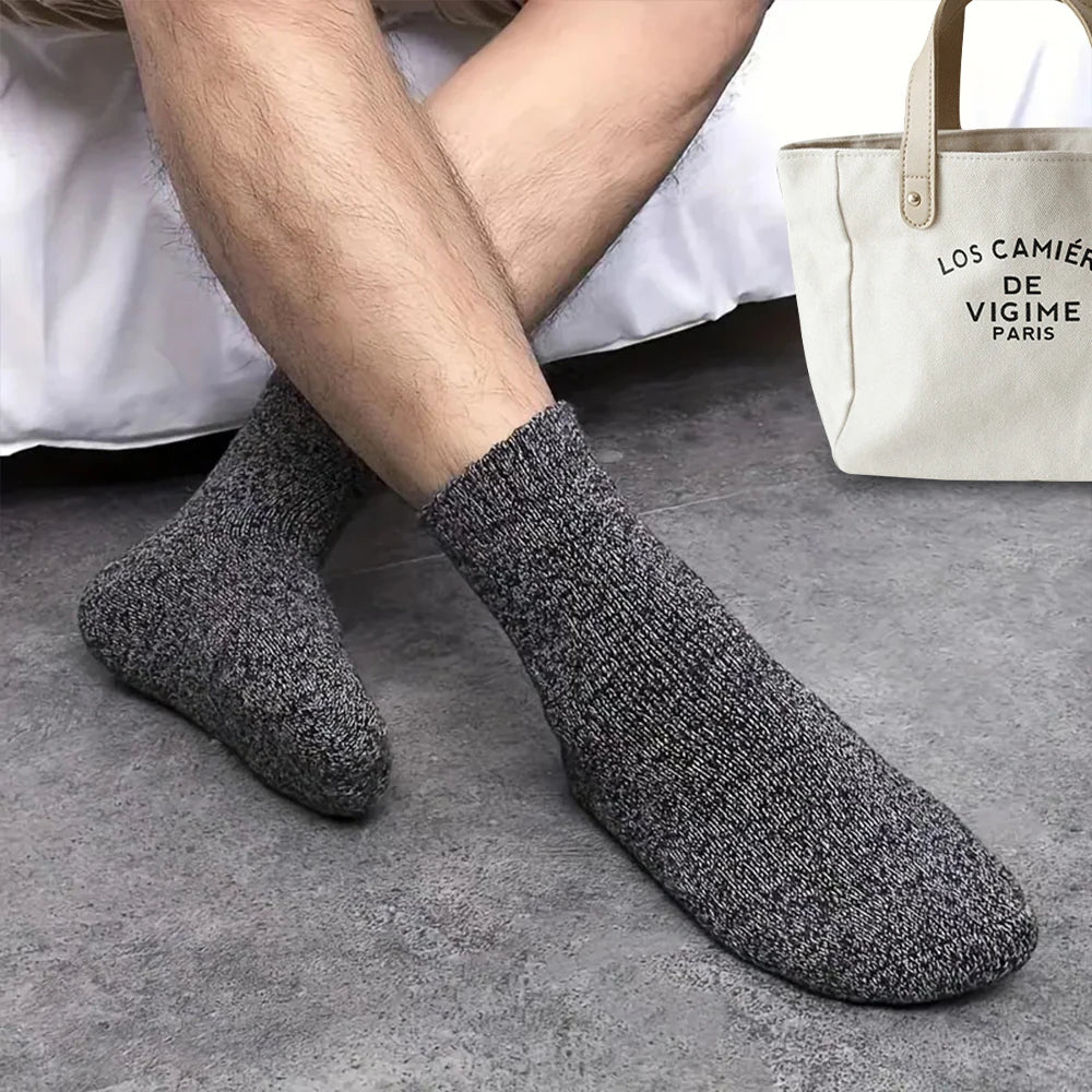 3/5/15 Pairs Men Solid Color Socks  Fashionable Simple Versatile Winter Socks Are Soft Comfortable Lightweight Casual In Length
