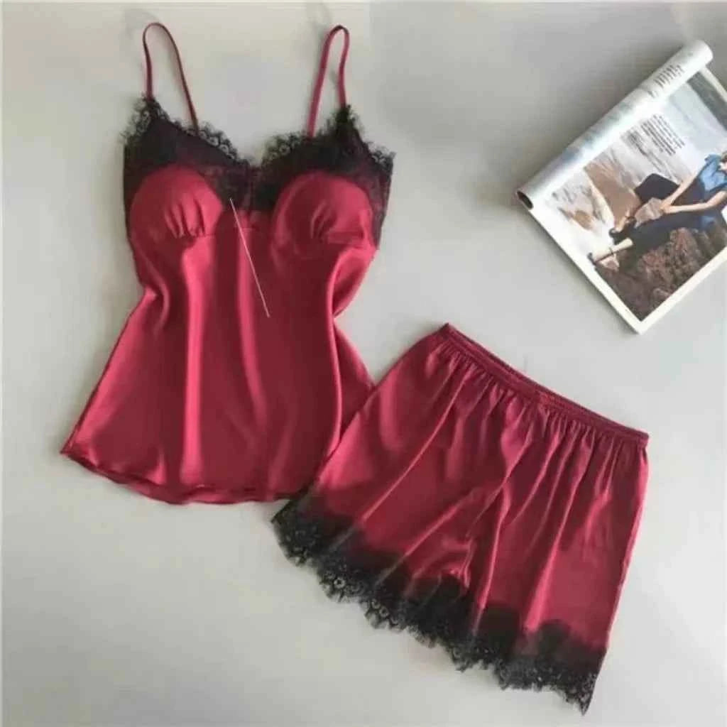 Women Halter Pajamas  Camisole Shorts Home Wear Red Black Sexy Lace Ventilate Classic Summer Thin Pajamas Without Chest Cushion