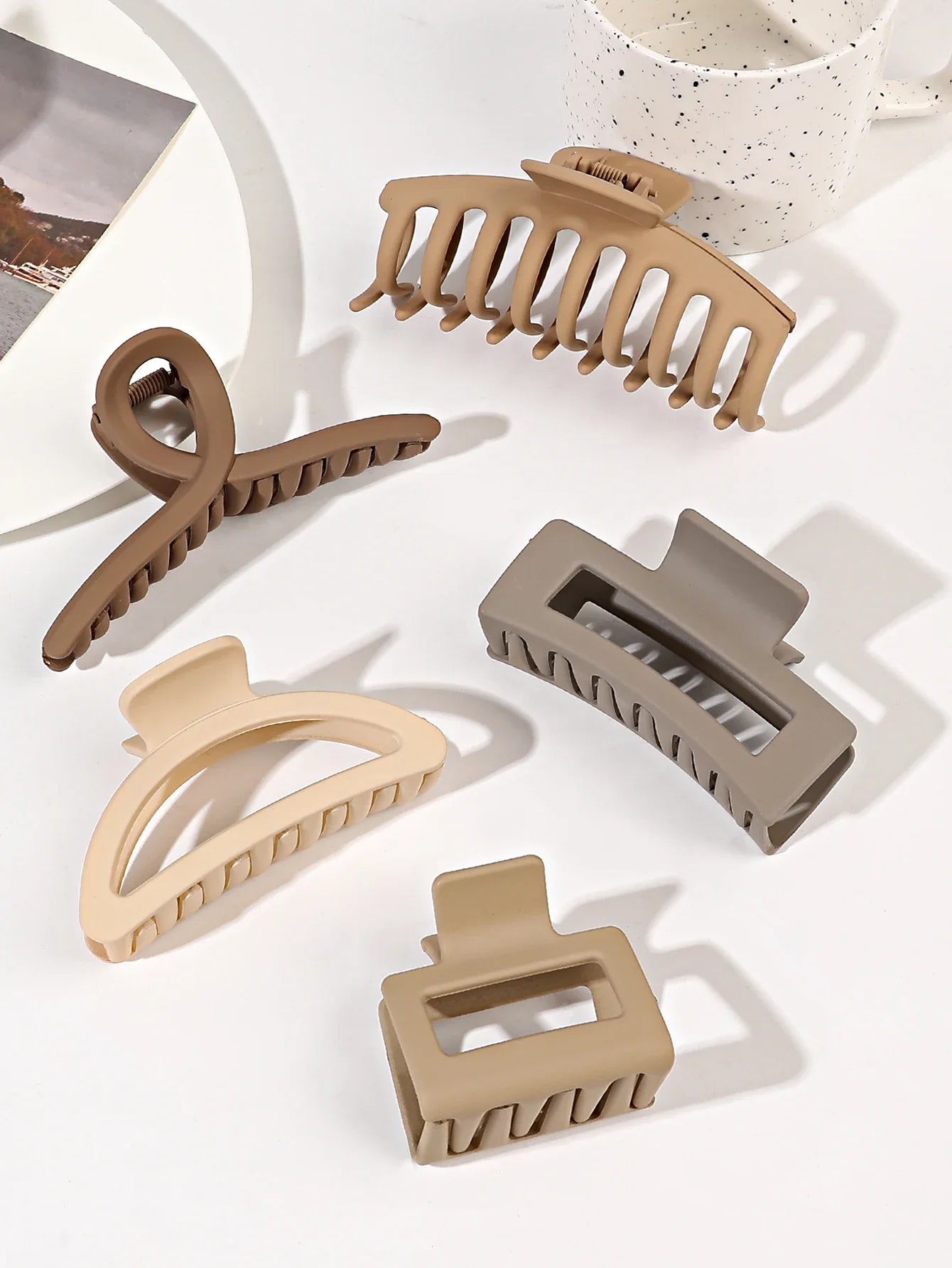 5 Pcs Big Matte Hair Claw Clips Set for Women Girls Mixed Colors Shapes Thin Thick Curly Hair Strong Hold Jaw Clips Banana Clips
