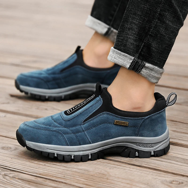 Classic Outdoor Men Sneakers Spring Slip On Casual Shoes Breathable Suede Leather Shoe Anti-skid Walking Shoe Hot Sale Footwear
