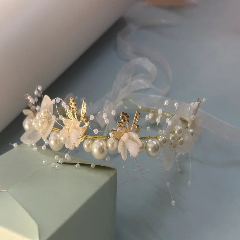 Wedding Accessory Bride Crown Hair Crystal Jewelry Tiara With Pearls Flowers Wedding Crown Floral Pearl Bridal Headband