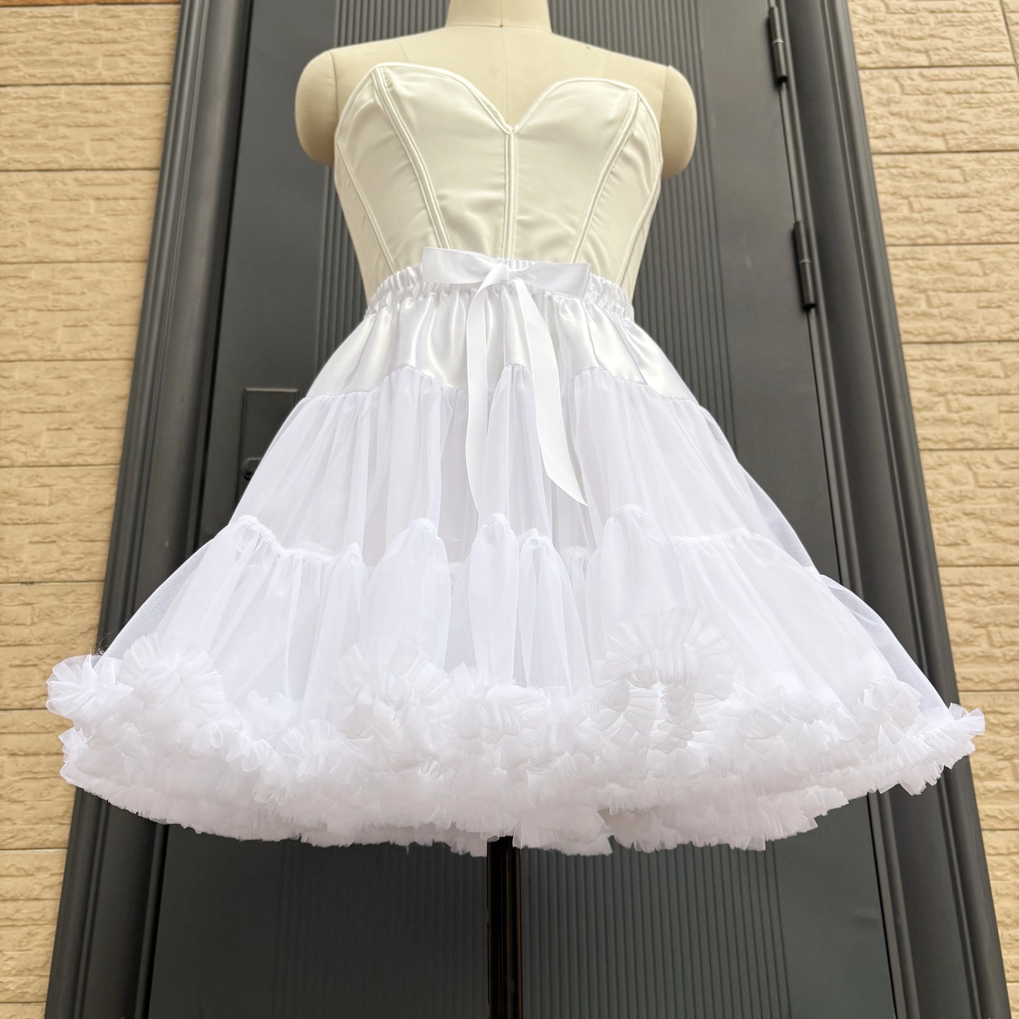 Lowest Pirce Womens 2-Layered Pleated Tulle Petticoat White Black Tutu Puffy Party Cosplay Skirt Lolita Cosplay Bridal Crinoline