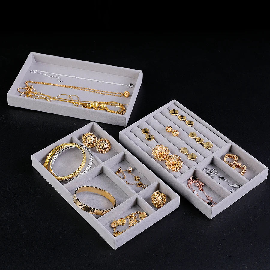 1 plateau à bijoux floqué, boîte à bijoux, convient pour : tous types de rangement de bijoux.