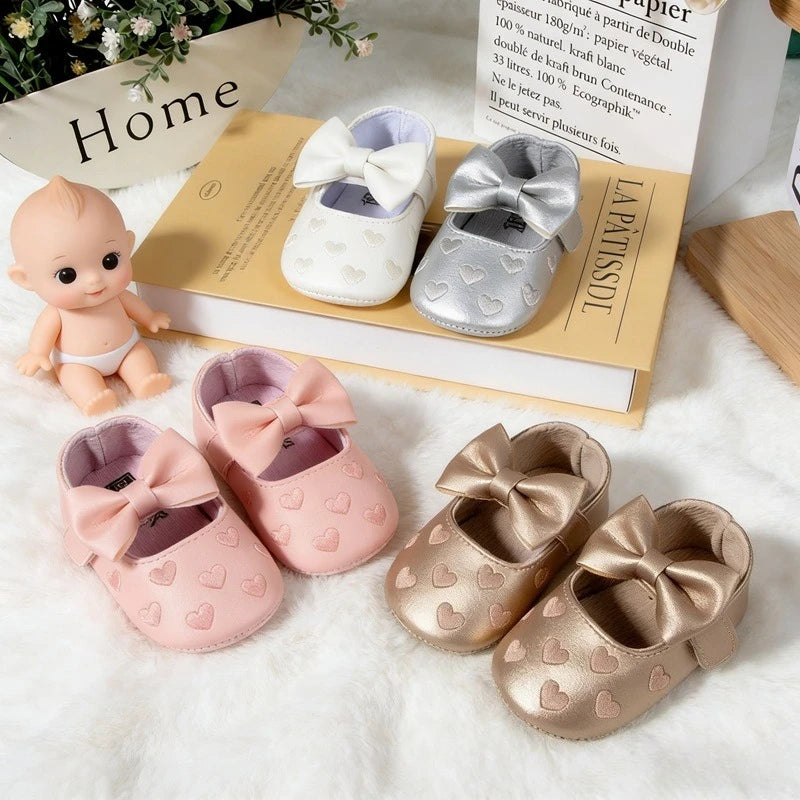 Baby-Mädchen Lauflernschuhe für drinnen 0-18 Monate, weiche Baumwollsohle, rutschfest, mit Schleifenstickerei, Klettverschluss-Schühchen