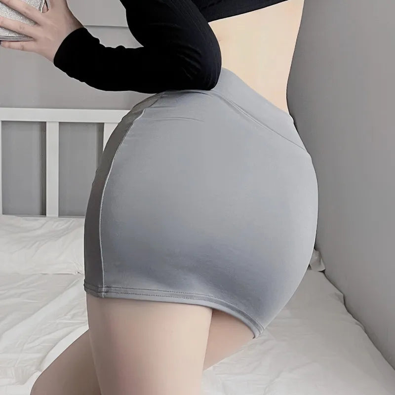FREEAUCE Korean Girls Style Sexy Casual Pencil Mini Short Skirts High Waist Night Club Wear Black White Fashion Skirt for Woman