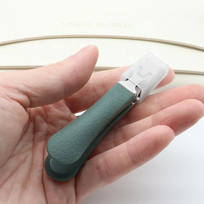 1Pcs Clipper For Thick Nails, Heavy-Duty Large PP Handle Manicure Tools , Unisex, Suitable For Fingernails And Toenails