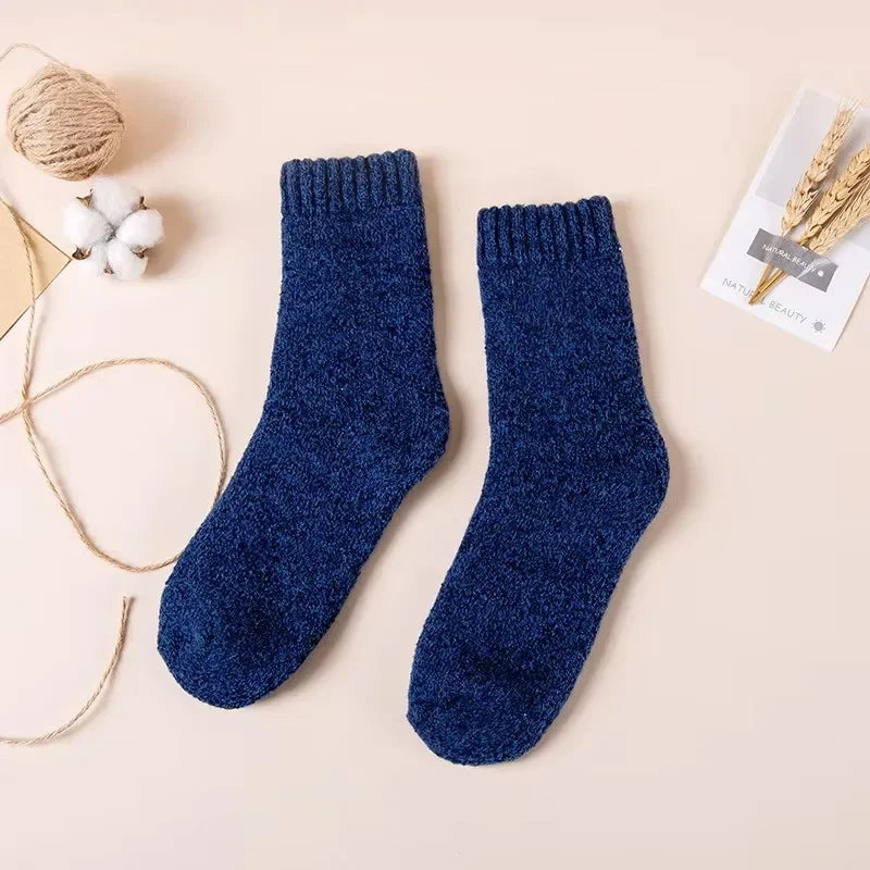3/5/15 Pairs Men Solid Color Socks  Fashionable Simple Versatile Winter Socks Are Soft Comfortable Lightweight Casual In Length