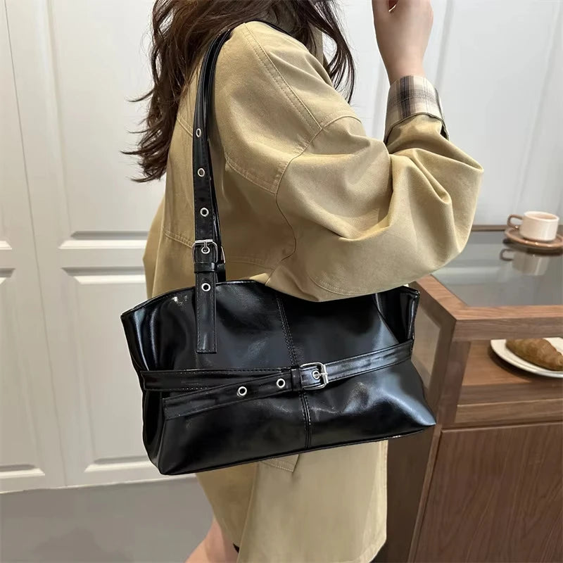 Solid-color Versatile Tote Bag for Women High-quality Suede Buckle-designed Bucket Commuter Bag