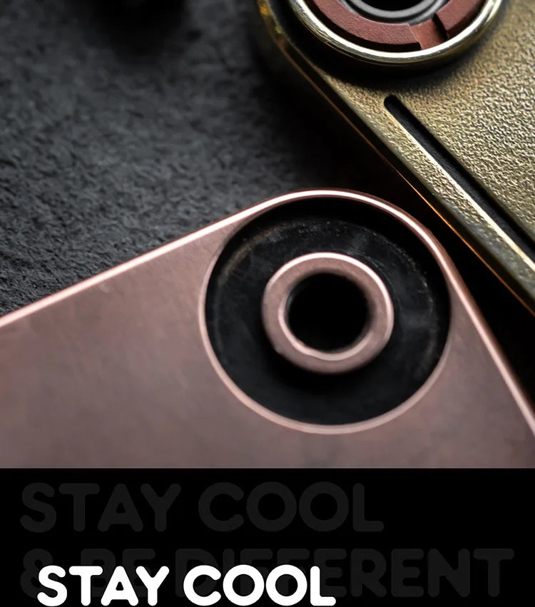 Stress Relief Push Card Metal Fingertip EDC Poker A K King Gyro Toy for Office Adults Anti Anxiety Fidget Papa Coin