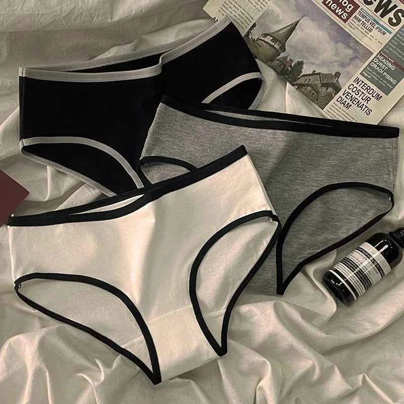 3Pcs Cotton Women'S Panties Triangle Sports Style Minimalist Girls' Underwear Mid Waist White Black
