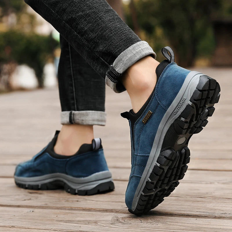 Classic Outdoor Men Sneakers Spring Slip On Casual Shoes Breathable Suede Leather Shoe Anti-skid Walking Shoe Hot Sale Footwear