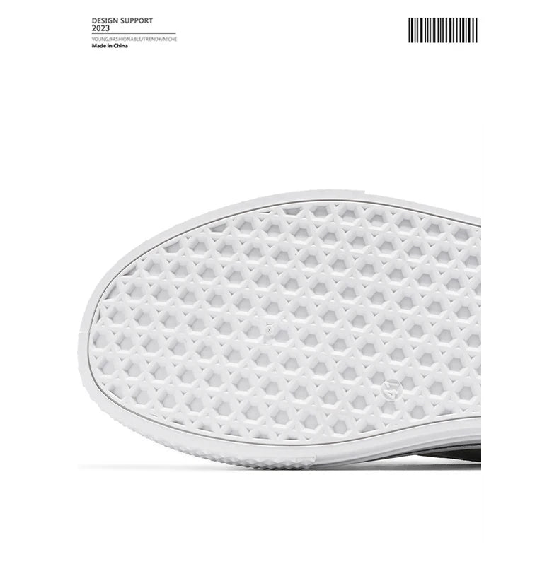 Canvas shoes four seasons men's casual shoes students flat shoes fashion soft-sole outdoor walking shoes youth Joker board shoes