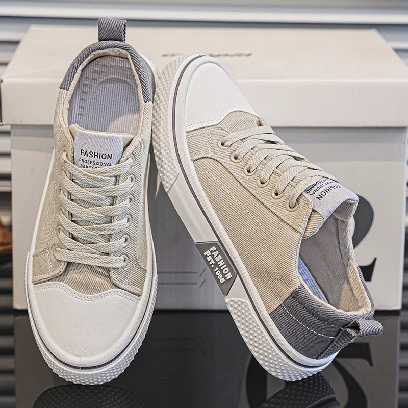Canvas shoes four seasons men's casual shoes students flat shoes fashion soft-sole outdoor walking shoes youth Joker board shoes