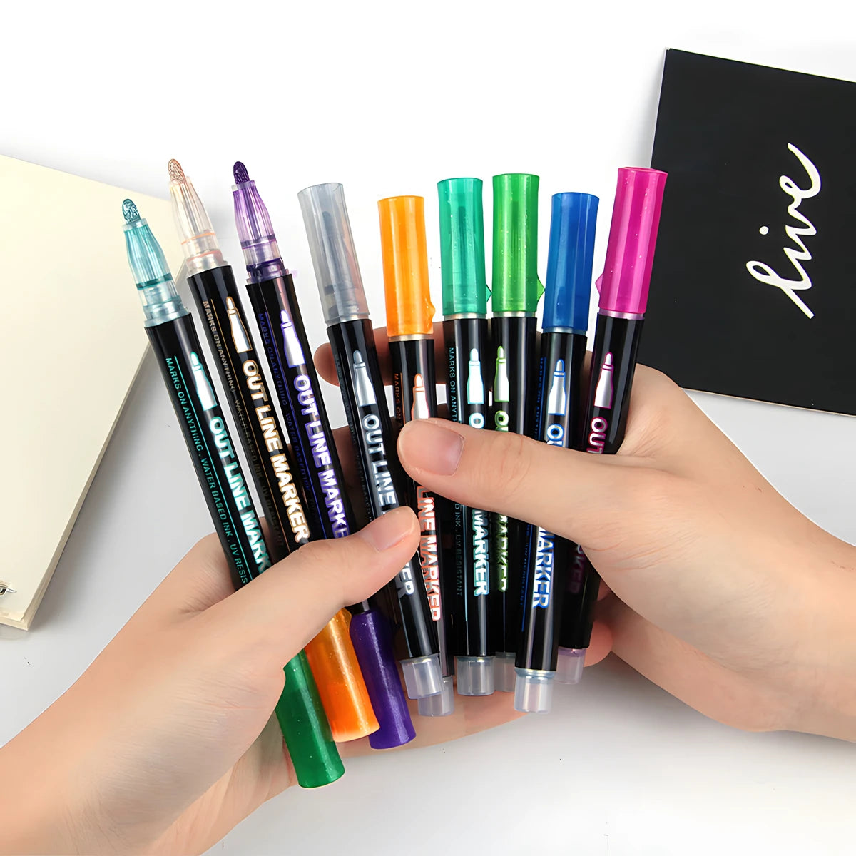 8/12/24 Colors Double Line Outline Pens, Self-Outline Metallic Markers Glitter Writing Drawing Pens For Christmas Card Writing