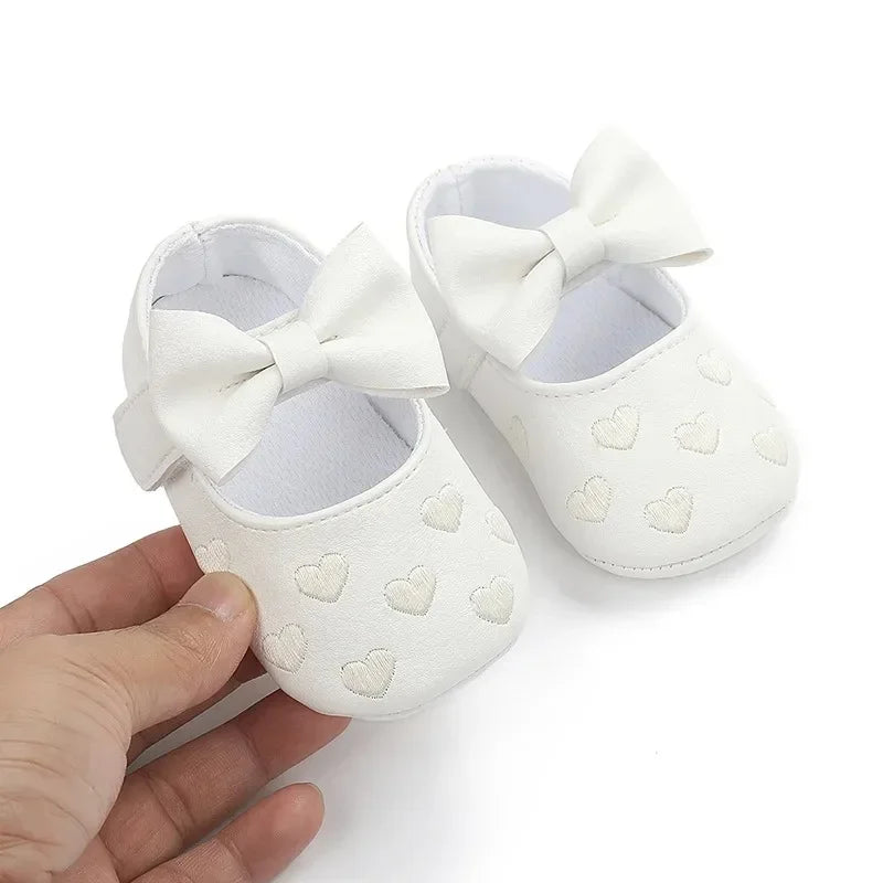 Baby-Mädchen Lauflernschuhe für drinnen 0-18 Monate, weiche Baumwollsohle, rutschfest, mit Schleifenstickerei, Klettverschluss-Schühchen