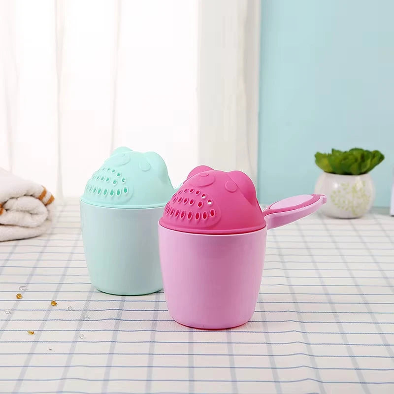 Baby Bath Caps Toddler Shampoo Cup Children Bathing Bailer Kids Shower Spoons Child Washing Hair Cup Protect Baby Eye Bath Tool