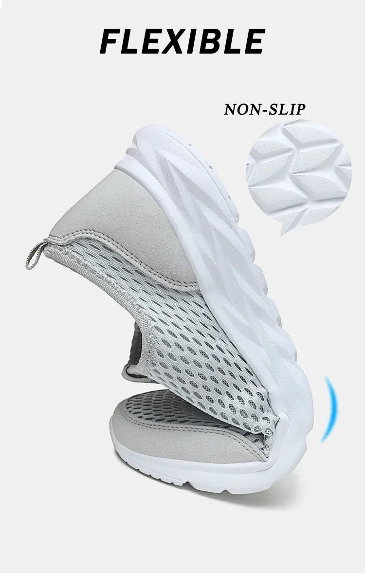 2026 New Shoes Men Loafers Light Walking Breathable Summer Comfortable Casual Shoes Men Sneakers Zapatillas Hombre Plus