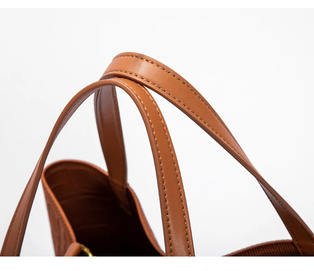 CH High Quality Craft Large Capacity Handbag Ladies Shoulder Bag Fashion Classic New Pure Color Outer Pocket Ladies Handbag - Shoppiline