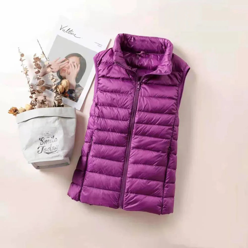 New 2026 Women Women Ultra Light Down Vests Slim Sleeveless Jacket Portable Girl Lightweight Windproof Waistcoat