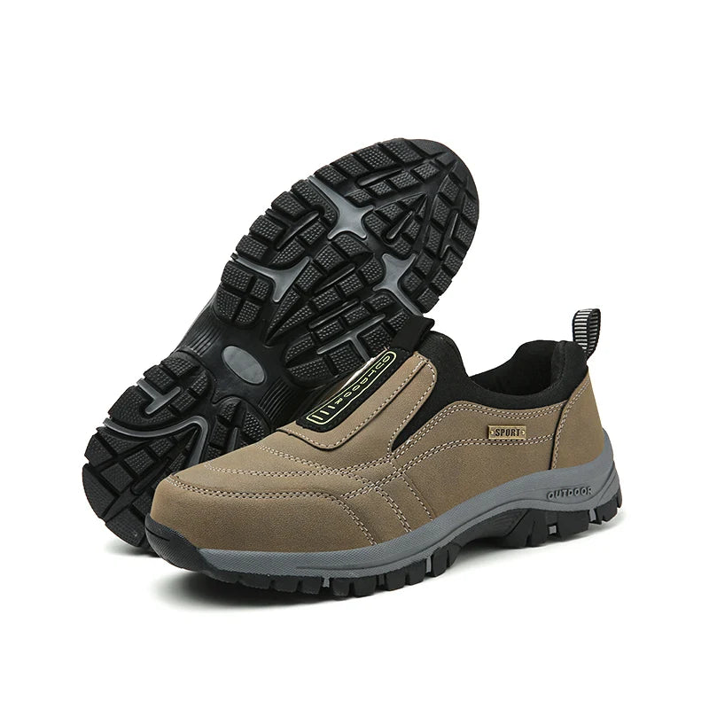 Classic Outdoor Men Sneakers Spring Slip On Casual Shoes Breathable Suede Leather Shoe Anti-skid Walking Shoe Hot Sale Footwear