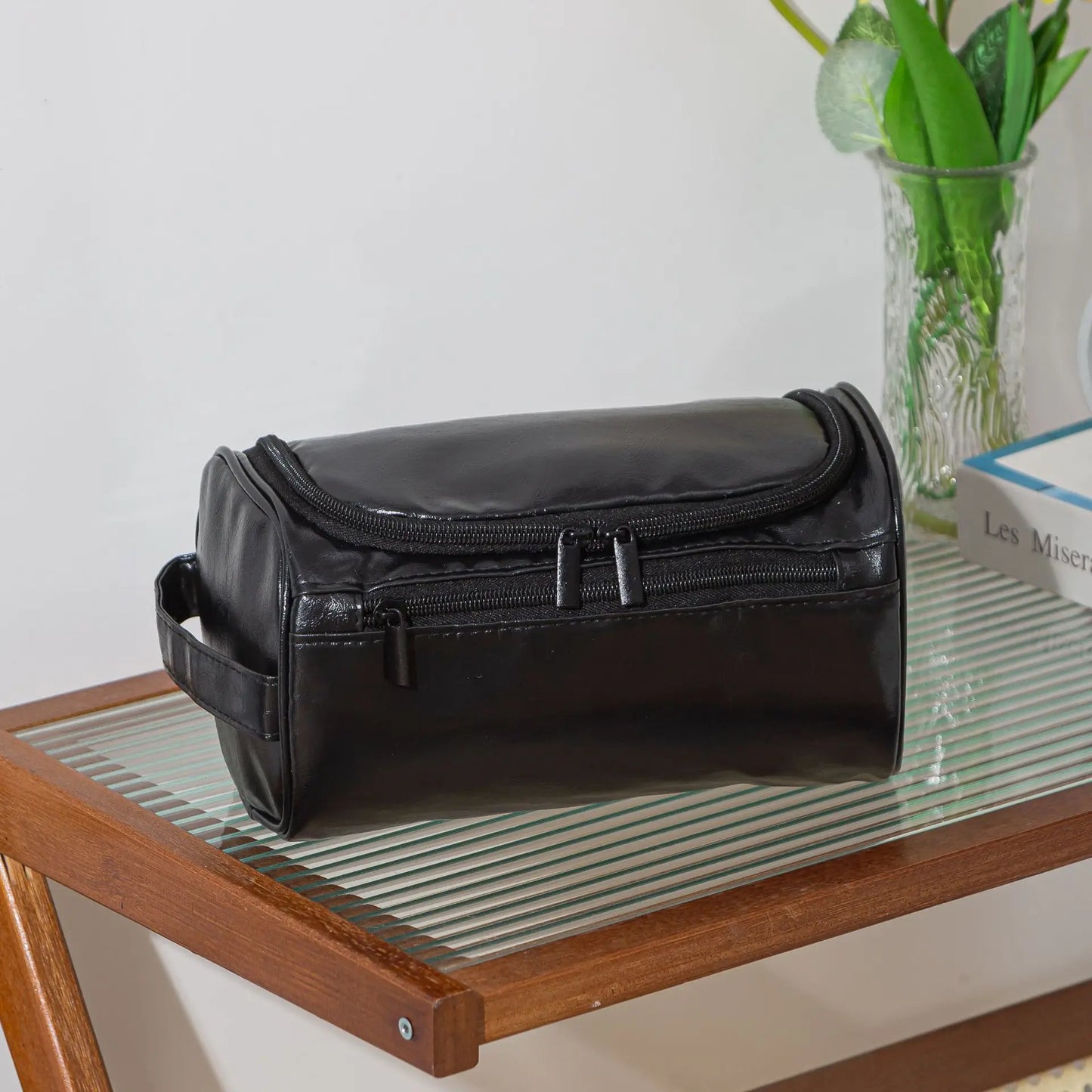 Leather Toiletry Bag for Men Women Dopp Kit Mens Hanging Toiletry Bag Travel Toiletry Bag for Traveling Large Cosmetic Bag for T