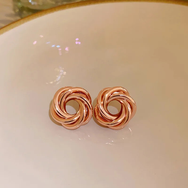 Geometric Multi-layer Wrapping Round Circles Twisted Metal Hoop Earrings Women Gold Color Trendy Charms Fashion Jewelry Gifts K