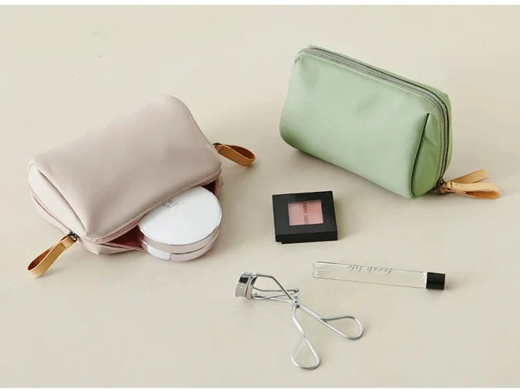 2024 Neue Kosmetiktasche für Damen, einfarbig, koreanischer Stil, Make-up-Tasche, Kulturbeutel, wasserdichter Make-up-Organizer, Luxustasche