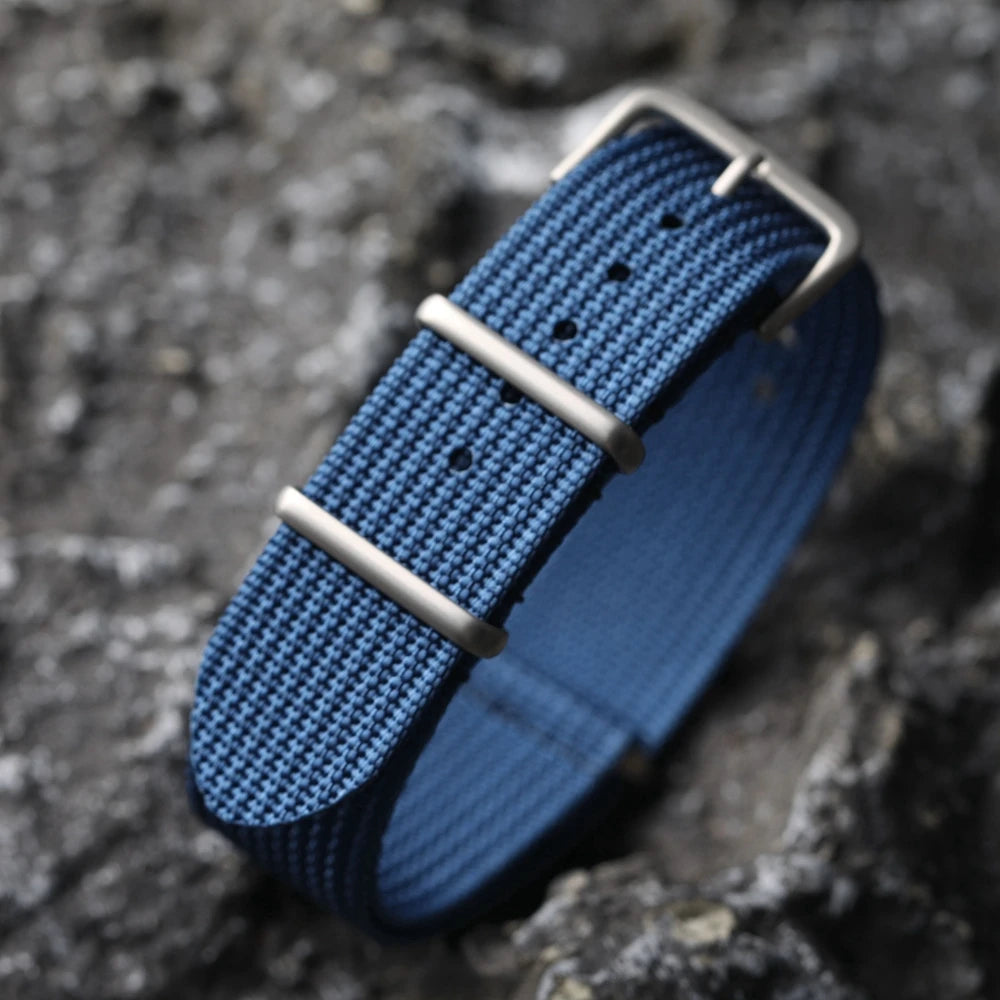 Neues geripptes Nylonarmband Nylon Uhrenarmband 18mm 20mm 22mm Uhrenarmbandzubehör für Militäruhrenarmband Armbänder