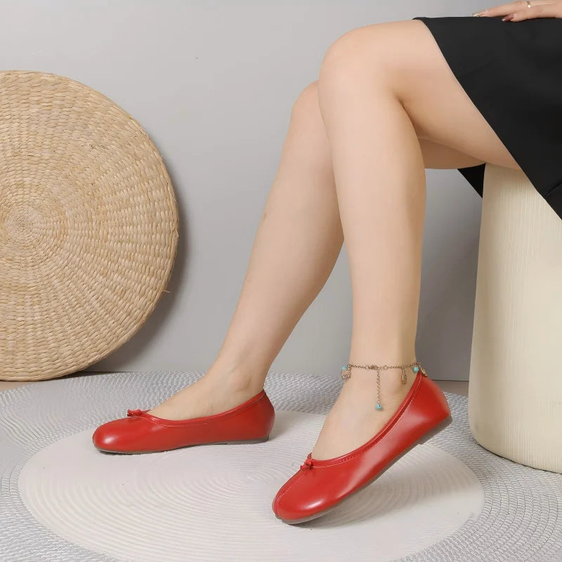 2026 New Women's Split-Toe Tabi Flats, Soft Leather Slip-On Ballet Shoes, Comfortable Casual Daily Wear Flat Shoes for Ladies