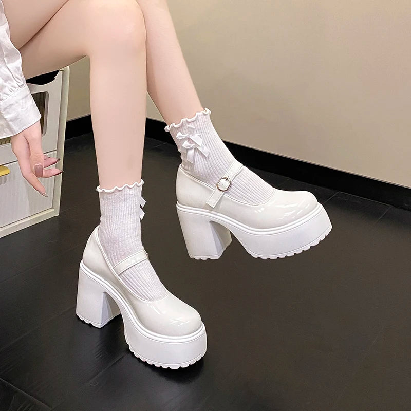 Schwarze Super High Heels Mary Jane Schuhe Damen 2026 Goth Chunky Plateaupumps Damen Übergröße Knöchelschnalle Party Lolita Schuhe 42