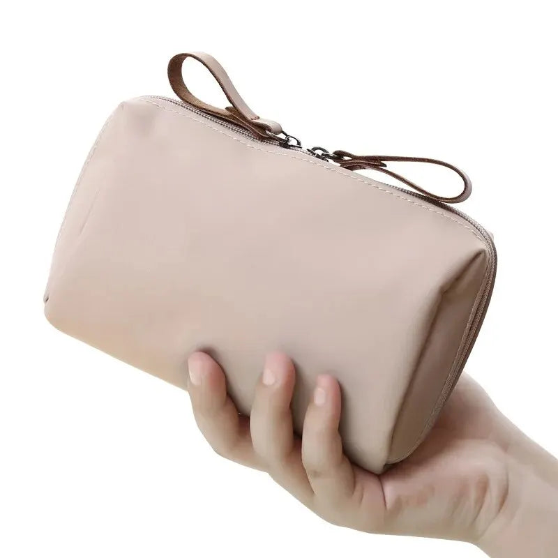 2024 Neue Kosmetiktasche für Damen, einfarbig, koreanischer Stil, Make-up-Tasche, Kulturbeutel, wasserdichter Make-up-Organizer, Luxustasche