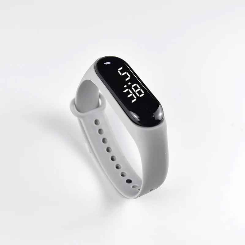 Mode Mickey Kinderuhren für Mädchen Elektronisches Armband Sport Touch LED Spiderman Puppe Kinderuhr Frauen Wasserdichte Uhr