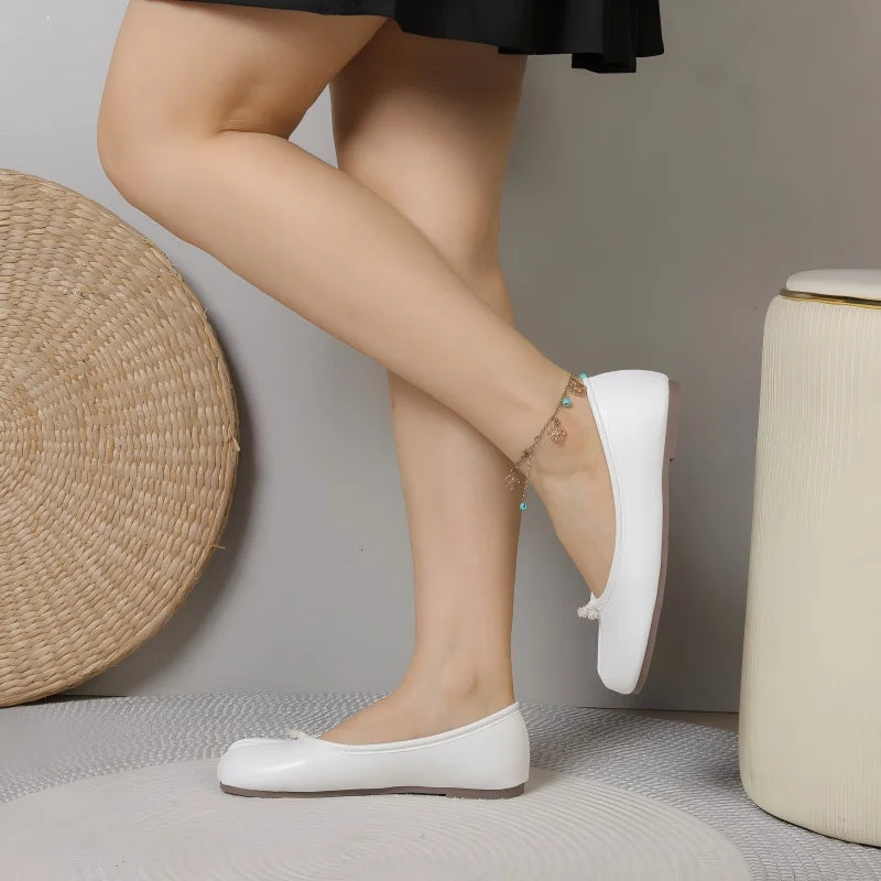 2026 New Women's Split-Toe Tabi Flats, Soft Leather Slip-On Ballet Shoes, Comfortable Casual Daily Wear Flat Shoes for Ladies