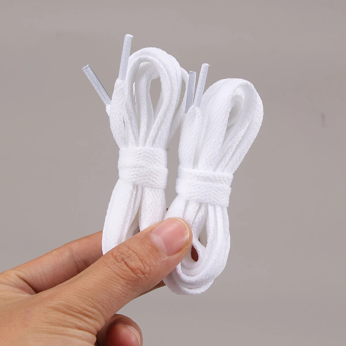 1 Pair Flat Cotton Shoe laces, 5/16" Wide Shoelaces for Athletic Running Sneakers Shoes Boot Strings，Polyester  Flat Shoelaces