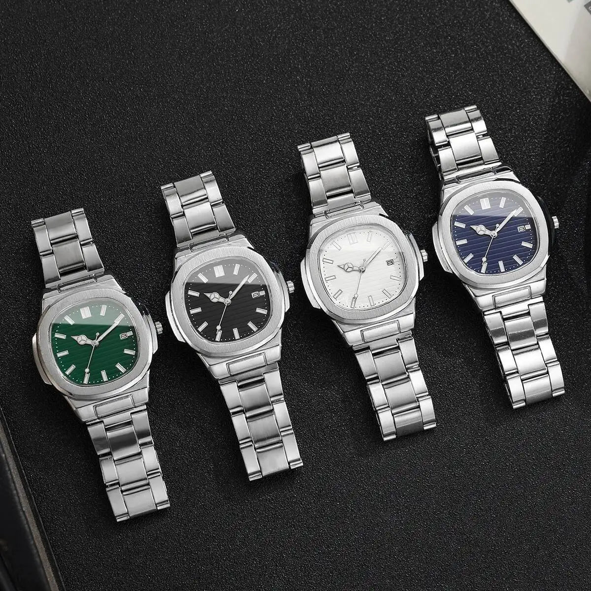 Luxus Herren Business Uhren Mode Quadratisches Zifferblatt Edelstahlarmband Quarzuhr mit Kalender für Herrenuhr (Ohne Box)