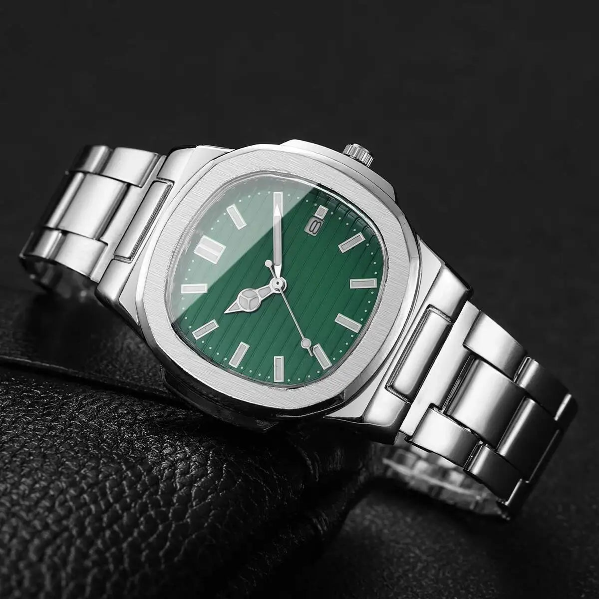 Luxus Herren Business Uhren Mode Quadratisches Zifferblatt Edelstahlarmband Quarzuhr mit Kalender für Herrenuhr (Ohne Box)