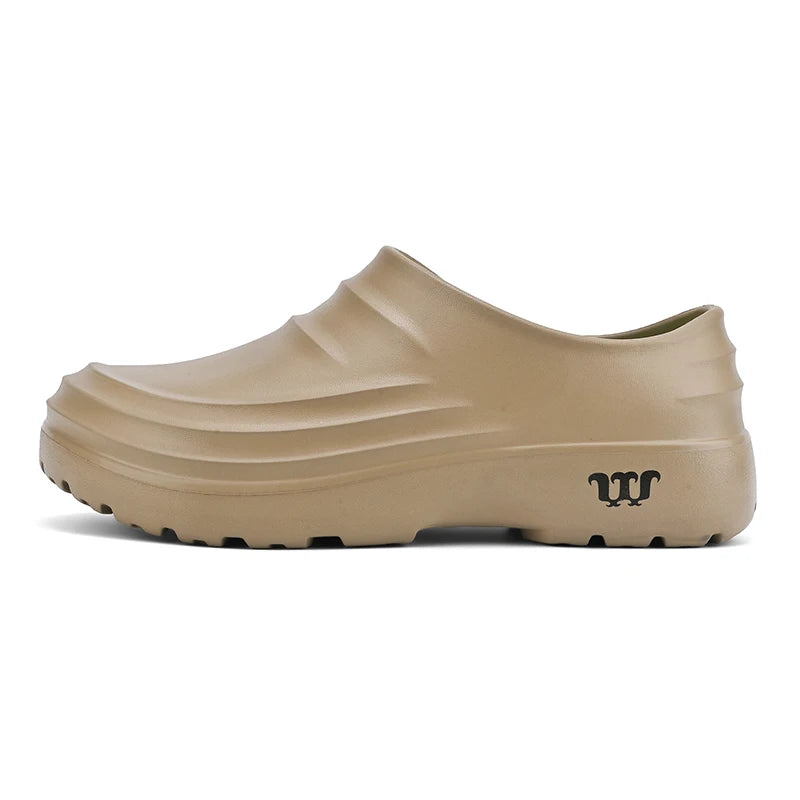 New Men's Anti-slip Chef Shoes Sandals For Men Working Shoes Waterproof Fashion Garden Shoes Clogs For Beach Slippers Size 36-48