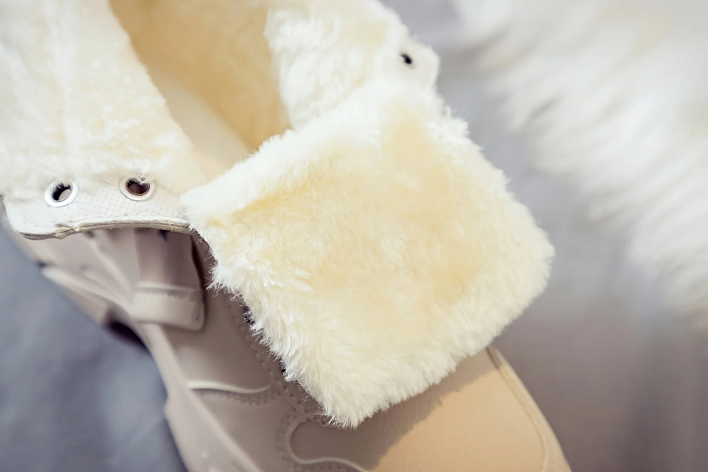 Bottines pour femme, bottes courtes, bottes d'hiver avec doublure épaisse et isolation, élégantes et polyvalentes, bottes d'hiver à semelle épaisse