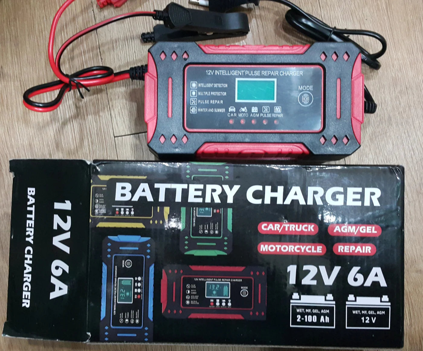 Batteriereparatur LCD-Anzeige 6A 12V Intelligentes Auto-Batterieladegerät Auto- und Motorrad-Batterieladeeinheit Blei-Säure