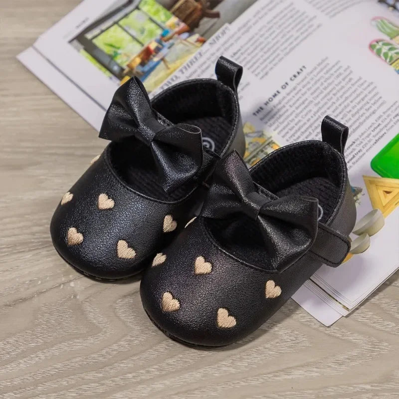 Baby-Mädchen Lauflernschuhe für drinnen 0-18 Monate, weiche Baumwollsohle, rutschfest, mit Schleifenstickerei, Klettverschluss-Schühchen